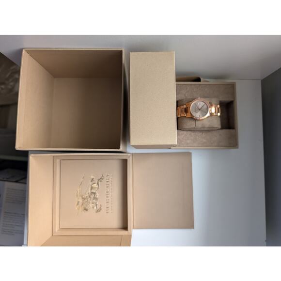 Burberry BU9233 Rose Gold Women's Watch – Sapphire Crystal – Swiss Made – NIB - Picture 9 of 10